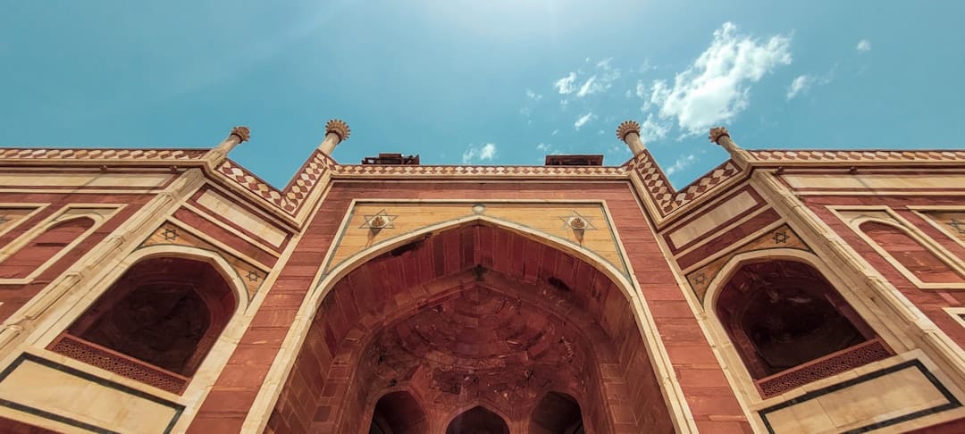 investment meaning in urdu